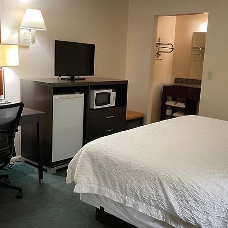 Slumber Inn Harrisonville Экстерьер фото