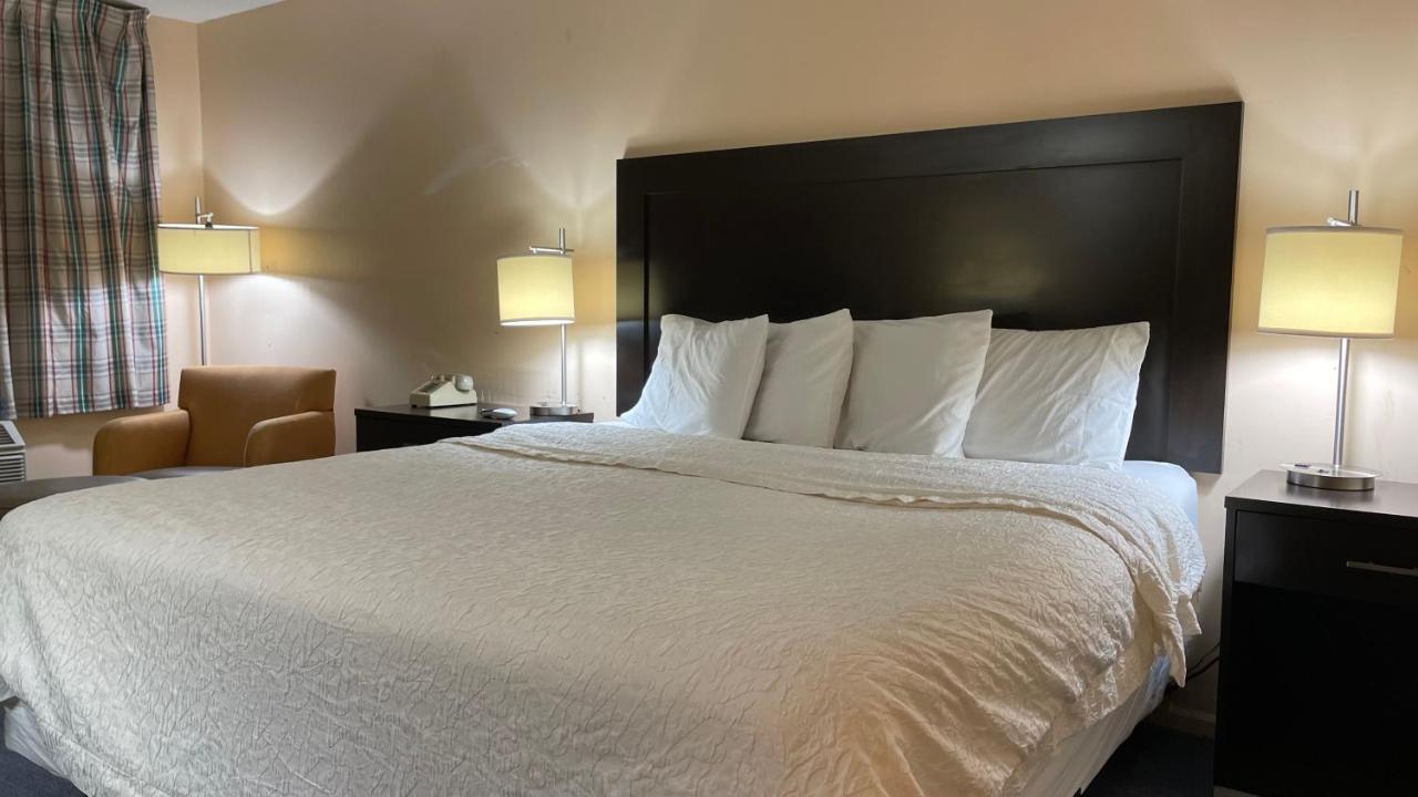 Slumber Inn Harrisonville Экстерьер фото